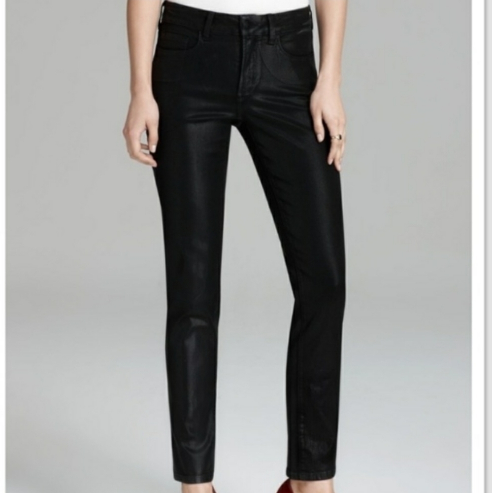 NYDJ Skinny Black Waxed Mole Skin Stretch Denim Daughters‎ Jeans 40265DTCC  Sz 4